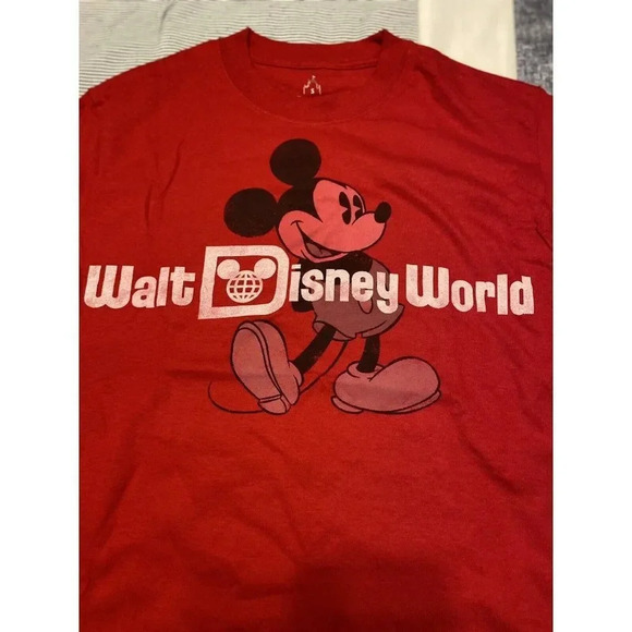 WALT DISNEY WORLD -DISNEY PARKS - MICKEY MOUSE T SHIRT - SMALL - NWT - MSRP $ 22 - Picture 10 of 14